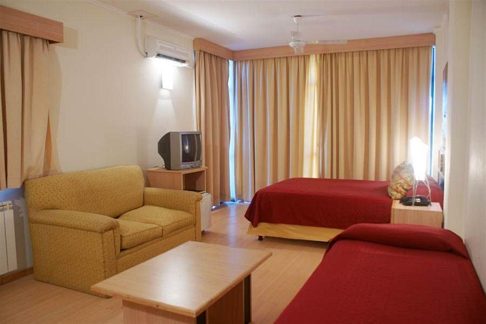 Hotel Yarma Pinamar Exteriör bild